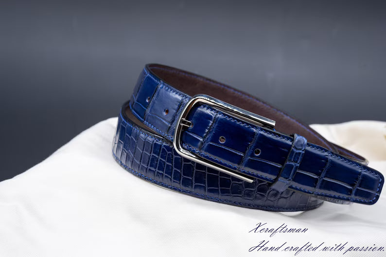 Cintura Uomo in Vera Pelle Blu Coccodrillo – Fibbia Argento Elegante