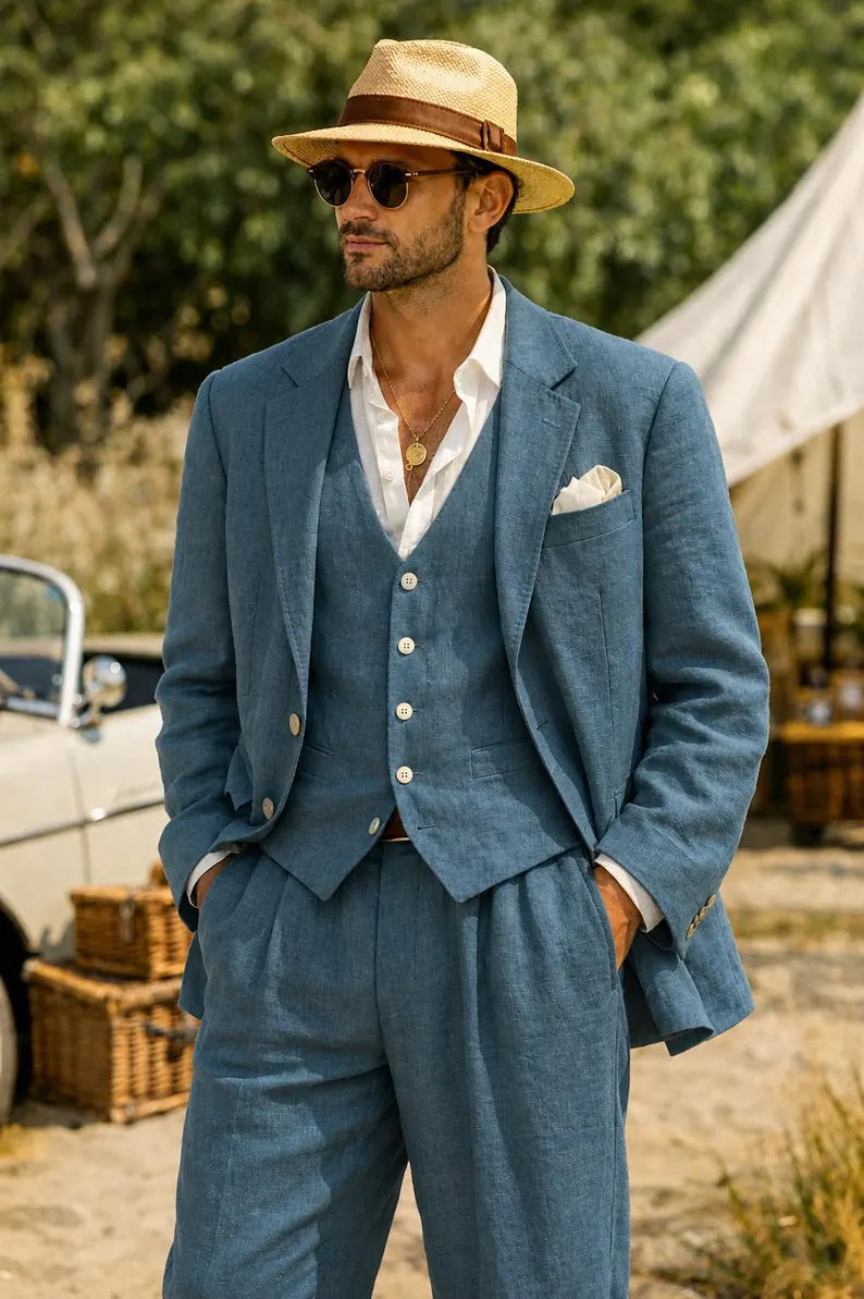 Completo Uomo Blu Polvere 3 Pezzi in Lino – Blazer, Gilet e Pantalone